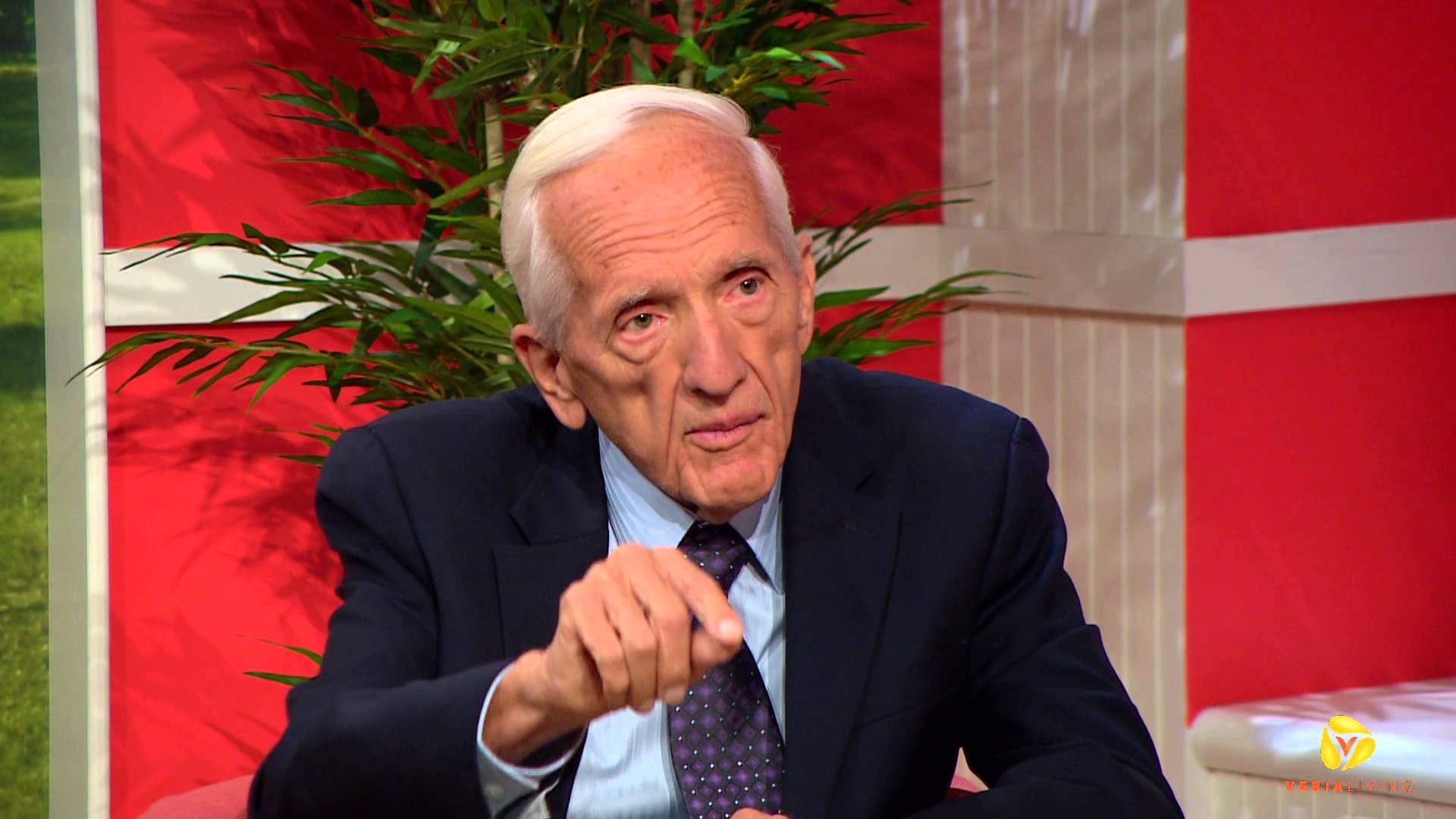 Dr. Barnard, Dr. Joy & Dr. Campbell with Juliana Hever