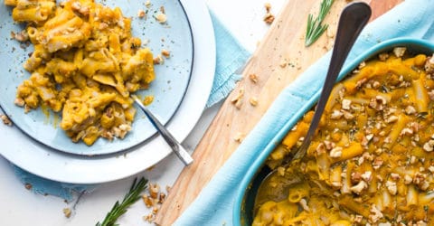 Pasta con calabaza de invierno (butternut) al horno con romero y ajo